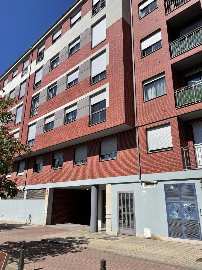Bierzinn Apartamentos - Brujas Ponferrada Zewnętrze zdjęcie
